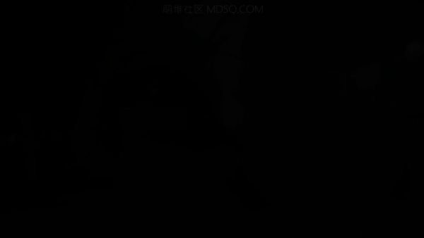 美羽miu-露出与裸体开车自拍