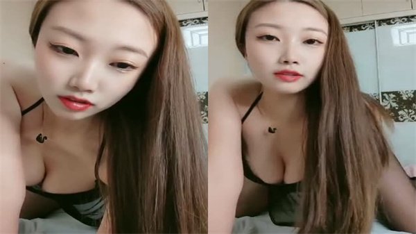 黑丝高跟爆乳欲女淫声浪语，互动道具挑逗湿穴自慰