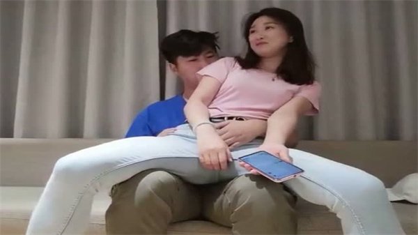小宝寻花：极品气质女神酒店开房，啪啪狂操高潮迭起